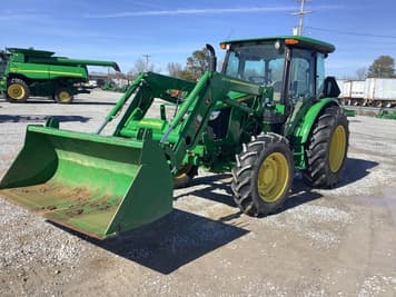 Main image John Deere 5060E